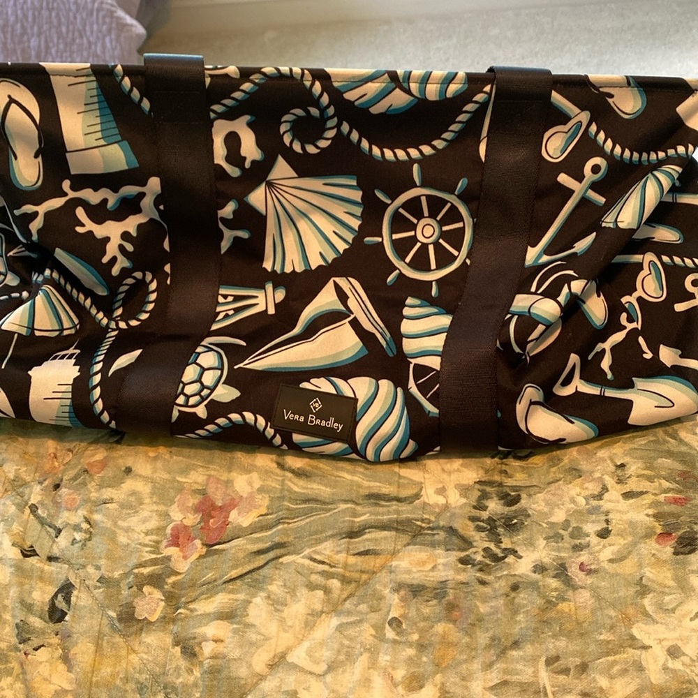 Vera Bradley Shore Thing - large car tote